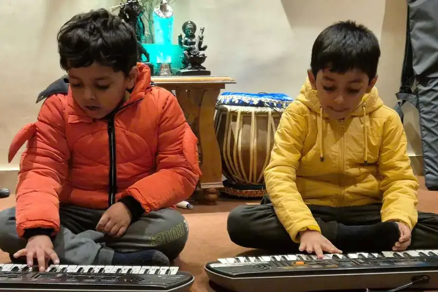 Piano class, Children Special at Aalaap Music academy